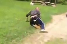 Drunk russians fighting in a yard - Best Street Fight