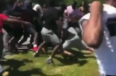 Huge mass fight in the hood - Best Street Fight