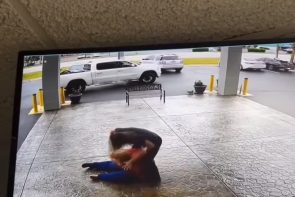 She was already having a bad day at work - Best Street Fight